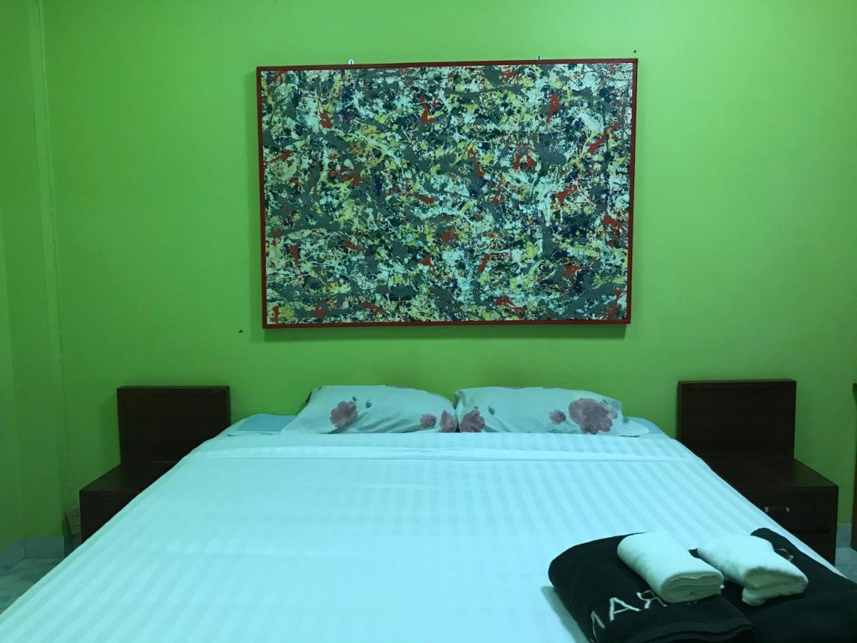Swan Inn 2 Nana Бангкок Екстер'єр фото